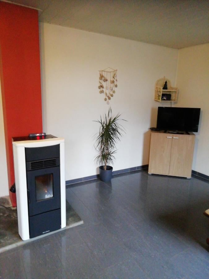 Aux Doux Reves Apartment Provedroux ภายนอก รูปภาพ